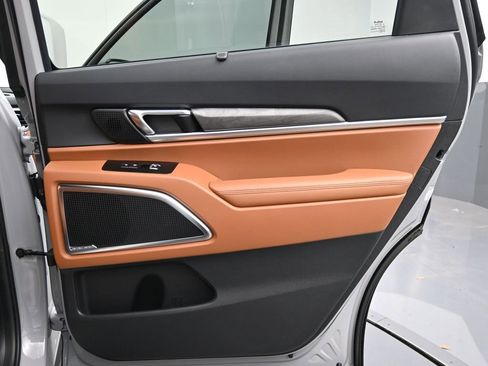 Used 2024 Kia Telluride SX Prestige X-Pro image 23