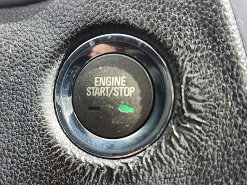 Used 2012 Cadillac SRX FWD image 27