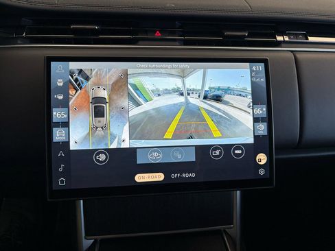 Used 2025 Land Rover Range Rover Long Wheelbase SE image 20