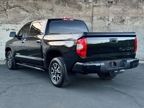 Used 2020 Toyota Tundra Limited w/ Limited Premium Package image 7
