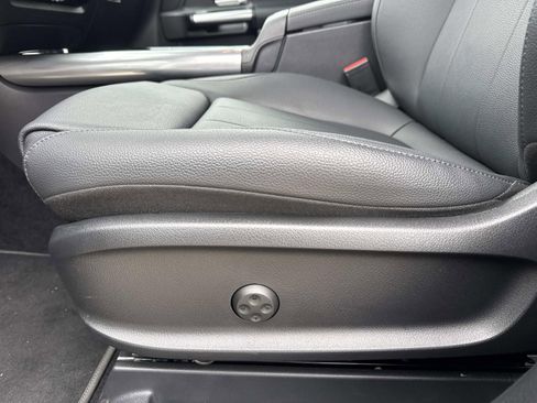 Used 2026 Mercedes-Benz GLA 250 image 17