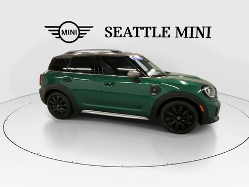 Certified 2023 MINI Cooper Countryman S w/ Signature Upholstery Package image 12