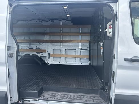 Used 2025 Ford Transit 250 Low Roof w/ Exterior Upgrade Package RWD image 22