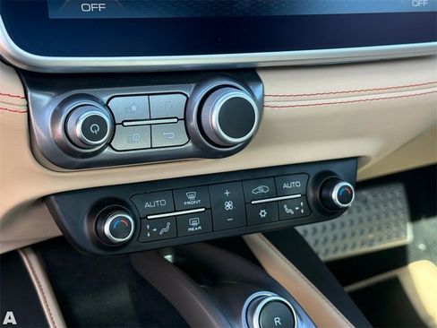 Used 2020 Ferrari Portofino image 20