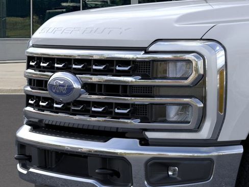 New 2026 Ford F350 Lariat w/ Chrome Package image 17