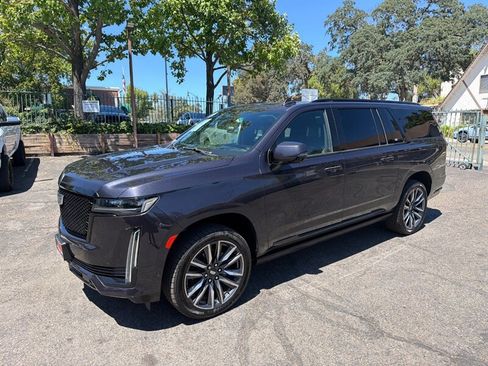 Used 2022 Cadillac Escalade ESV Sport Platinum AWD/4WD image 15