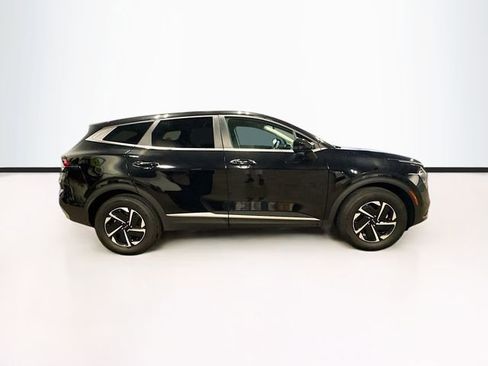 Used 2023 Kia Sportage LX image 8