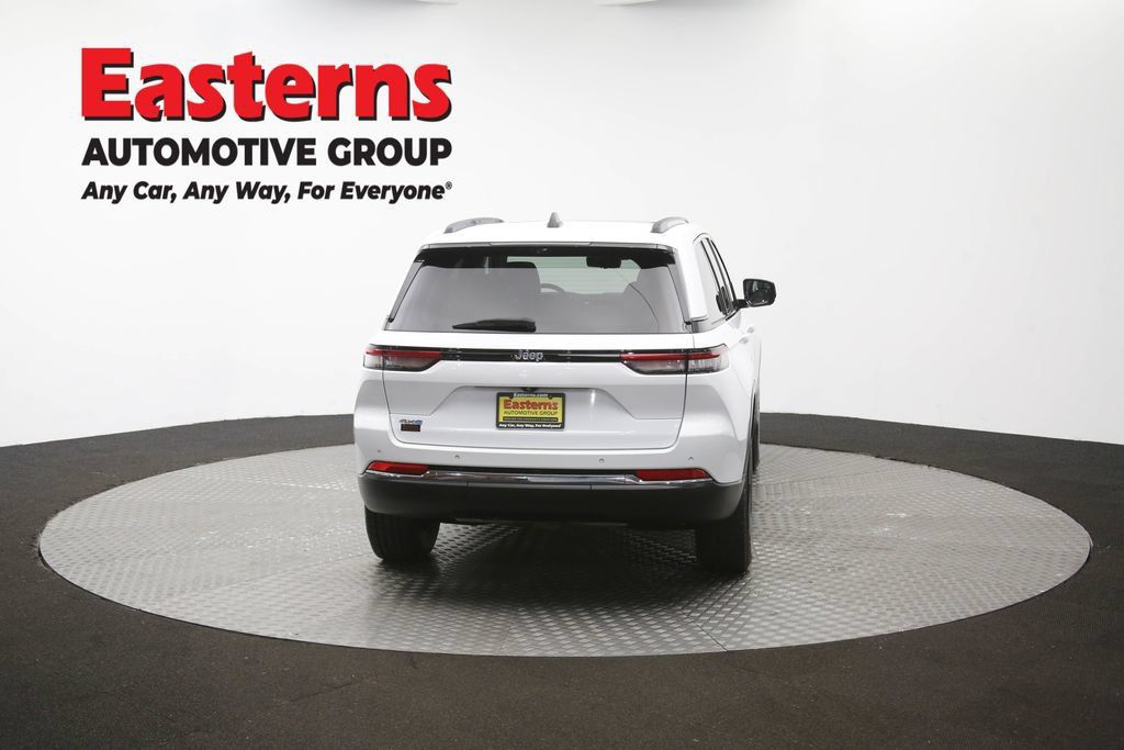 Used 2022 Jeep Grand Cherokee Limited 4xe w/ Luxury Tech Group II AWD/4WD image 41