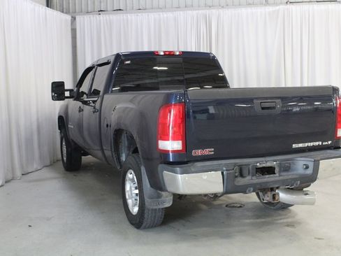 Used 2009 GMC Sierra 2500 SLT w/ Entertainment Package AWD/4WD image 21