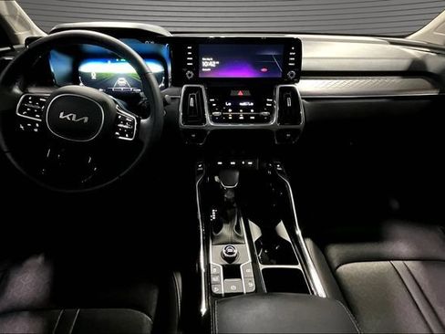 Used 2023 Kia Sorento SX FWD image 7