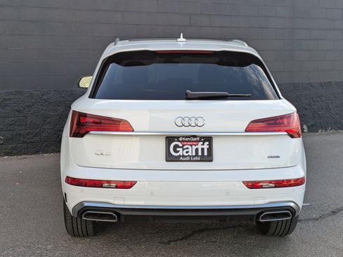 Certified 2024 Audi Q5 e Premium Plus w/ Premium Plus Package image 7