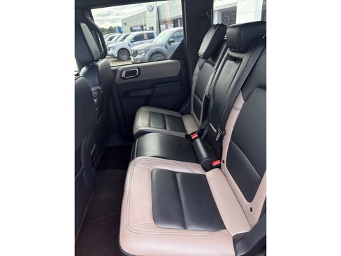 Used 2024 Ford Bronco Wildtrak AWD/4WD image 35