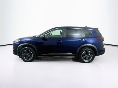 Used 2025 Nissan Rogue SV FWD image 4