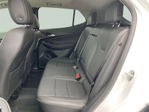 Used 2022 Buick Encore GX Essence w/ Experience Buick Package image 15