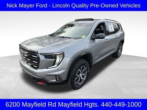 Used 2024 GMC Acadia AT4 w/ Luxury Package image 3