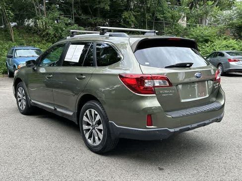 Used 2017 Subaru Outback 2.5i Touring w/ Popular Package #5A AWD/4WD image 32