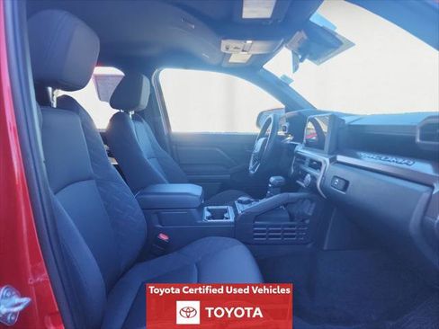 Certified 2024 Toyota Tacoma SR5 AWD/4WD image 17