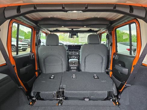 New 2026 Jeep Wrangler Unlimited Sport AWD/4WD image 91