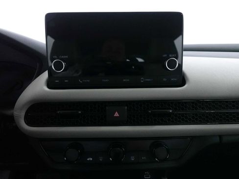 Used 2024 Honda HR-V LX image 21