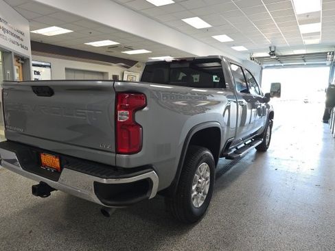 Used 2024 Chevrolet Silverado 2500 LTZ w/ LTZ Plus Package image 7
