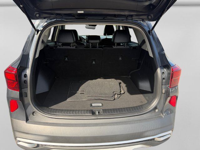 Used 2021 Kia Seltos S AWD/4WD image 16