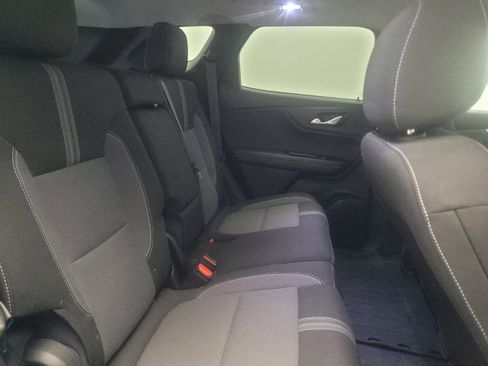 Used 2024 Chevrolet Blazer LT w/ Convenience Package FWD image 19