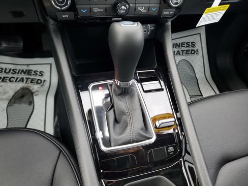 New 2026 Jeep Compass Limited image 19