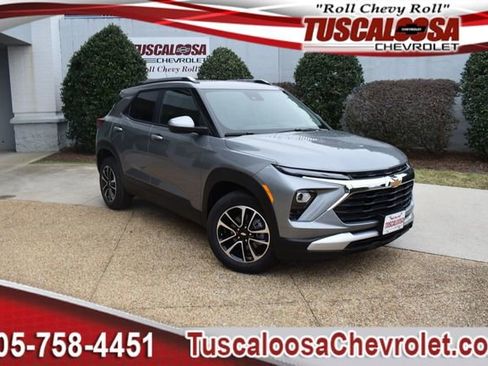 New 2026 Chevrolet TrailBlazer LT w/ Convenience Package FWD image 1