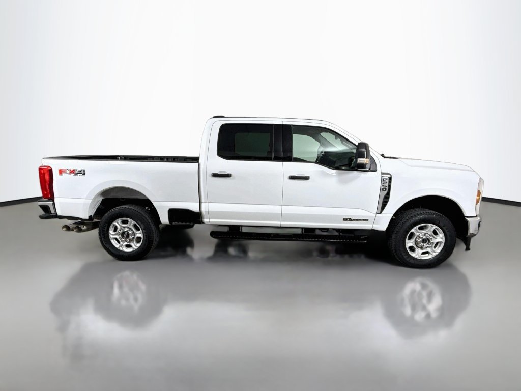 Used 2025 Ford F250 XLT w/ FX4 Off-Road Package AWD/4WD image 8
