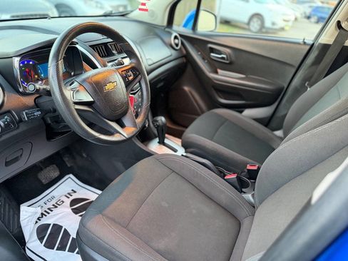 Used 2016 Chevrolet Trax LS image 10