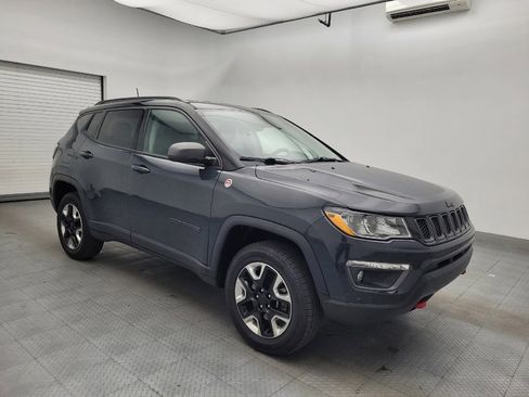 Used 2018 Jeep Compass Trailhawk w/ Navigation Group AWD/4WD image 13