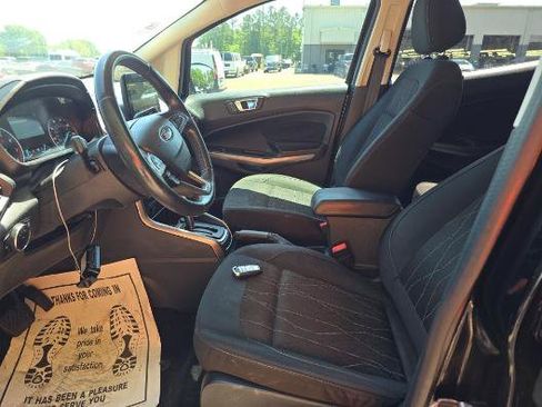 Used 2019 Ford EcoSport SE w/ SE Convenience Package FWD image 4
