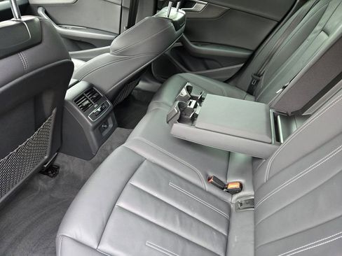 Used 2021 Audi A4 2.0T Premium w/ Convenience Package image 38