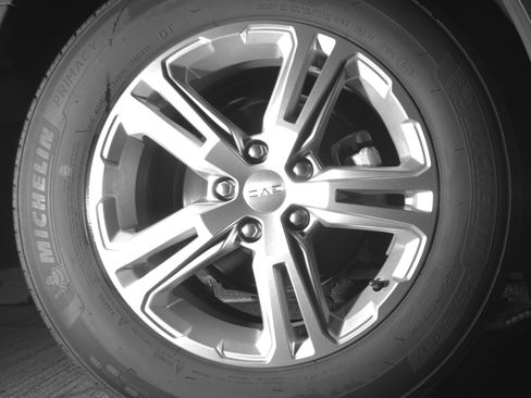 Used 2024 GMC Terrain SLE image 20