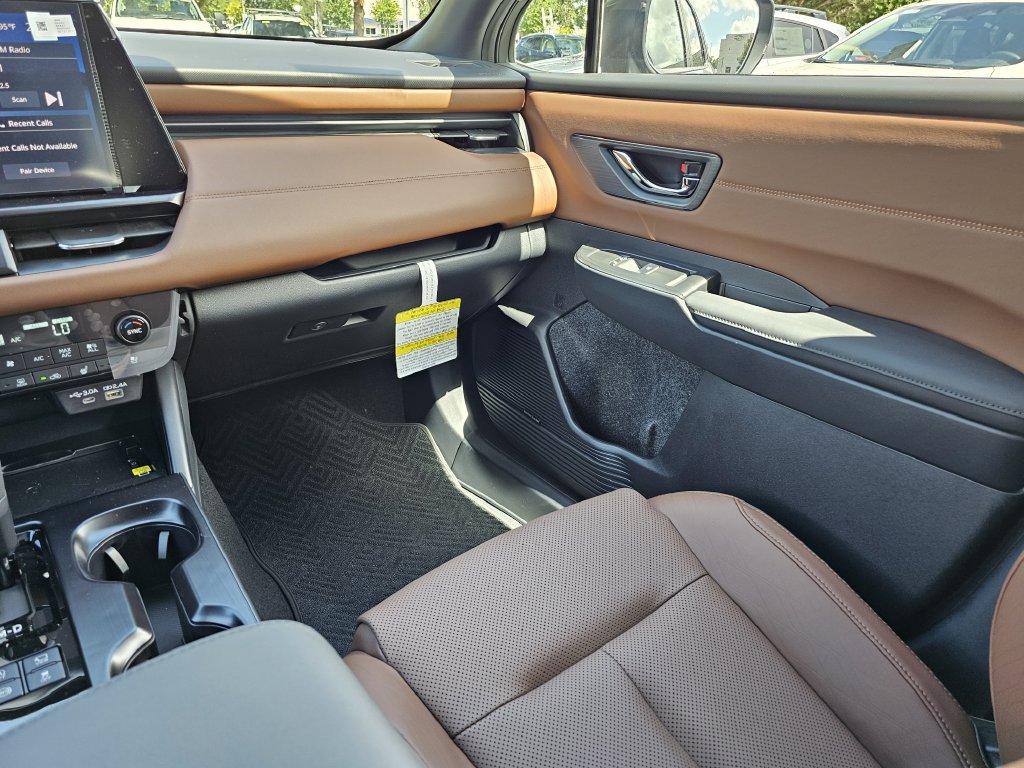 New 2026 Subaru Outback Touring AWD/4WD image 15