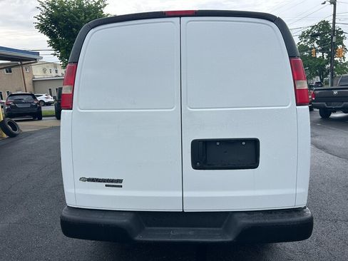 Used 2013 Chevrolet Express 2500 RWD image 5