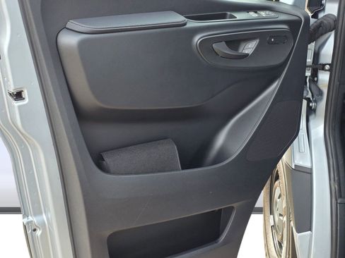 New 2025 Mercedes-Benz Sprinter 2500 image 27