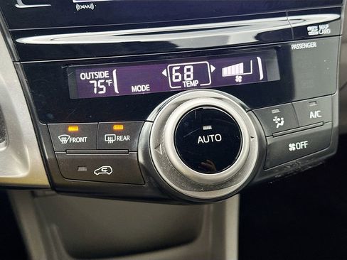 Used 2017 Toyota Prius V Five FWD image 19