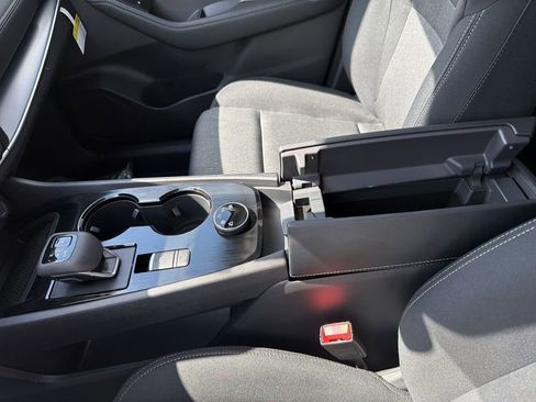 New 2026 Nissan Rogue SV AWD/4WD image 22