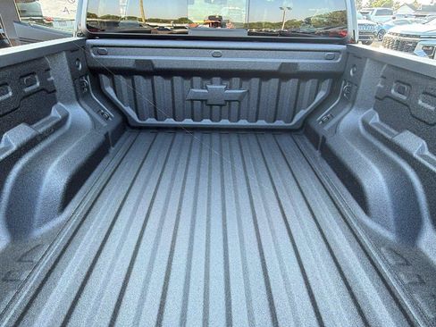 New 2026 Chevrolet Colorado Trail Boss AWD/4WD image 12