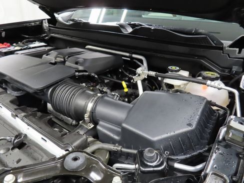 Used 2024 GMC Canyon AT4X image 26