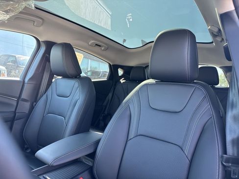 New 2025 Ford Mustang Mach-E Premium image 19