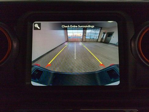 Certified 2022 Jeep Gladiator Mojave w/ LED Lighting Group image 17