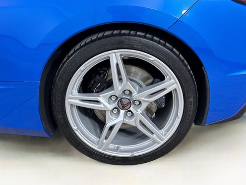 Used 2024 Chevrolet Corvette Stingray Preferred Conv w/ Z51 Performance Package RWD image 29
