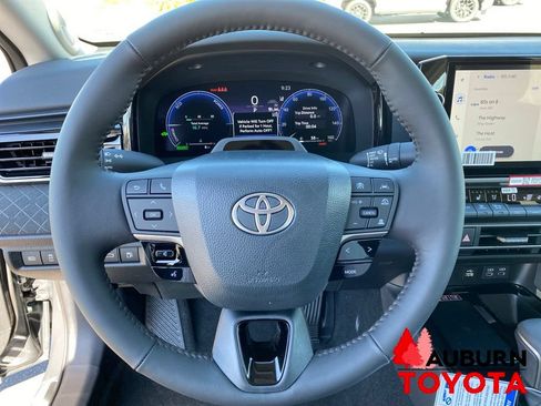 New 2026 Toyota Camry XLE AWD/4WD image 30