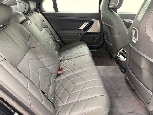 New 2026 BMW i7 xDrive60 AWD/4WD image 24