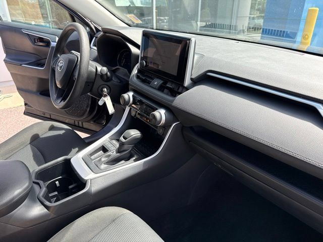 Used 2025 Toyota RAV4 LE FWD image 23