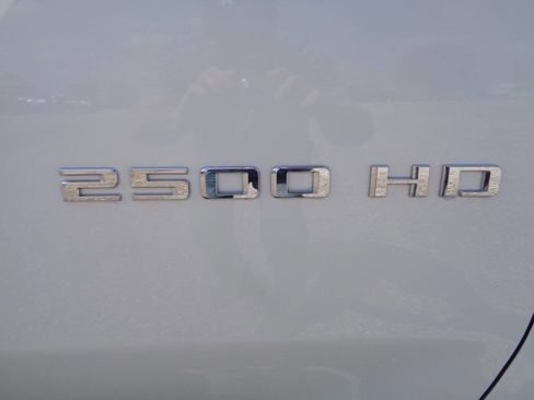 Used 2022 Chevrolet Silverado 2500 LT w/ Fleet Comfort Package image 15