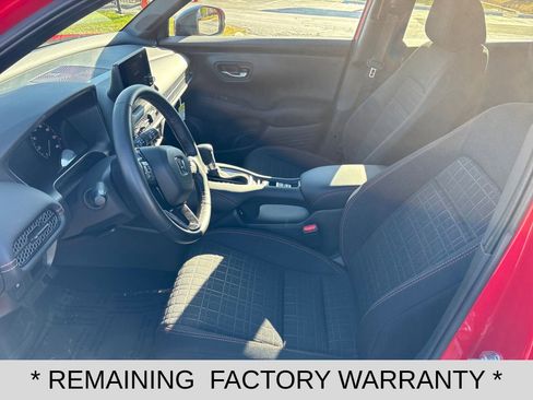 Used 2025 Honda HR-V Sport image 9
