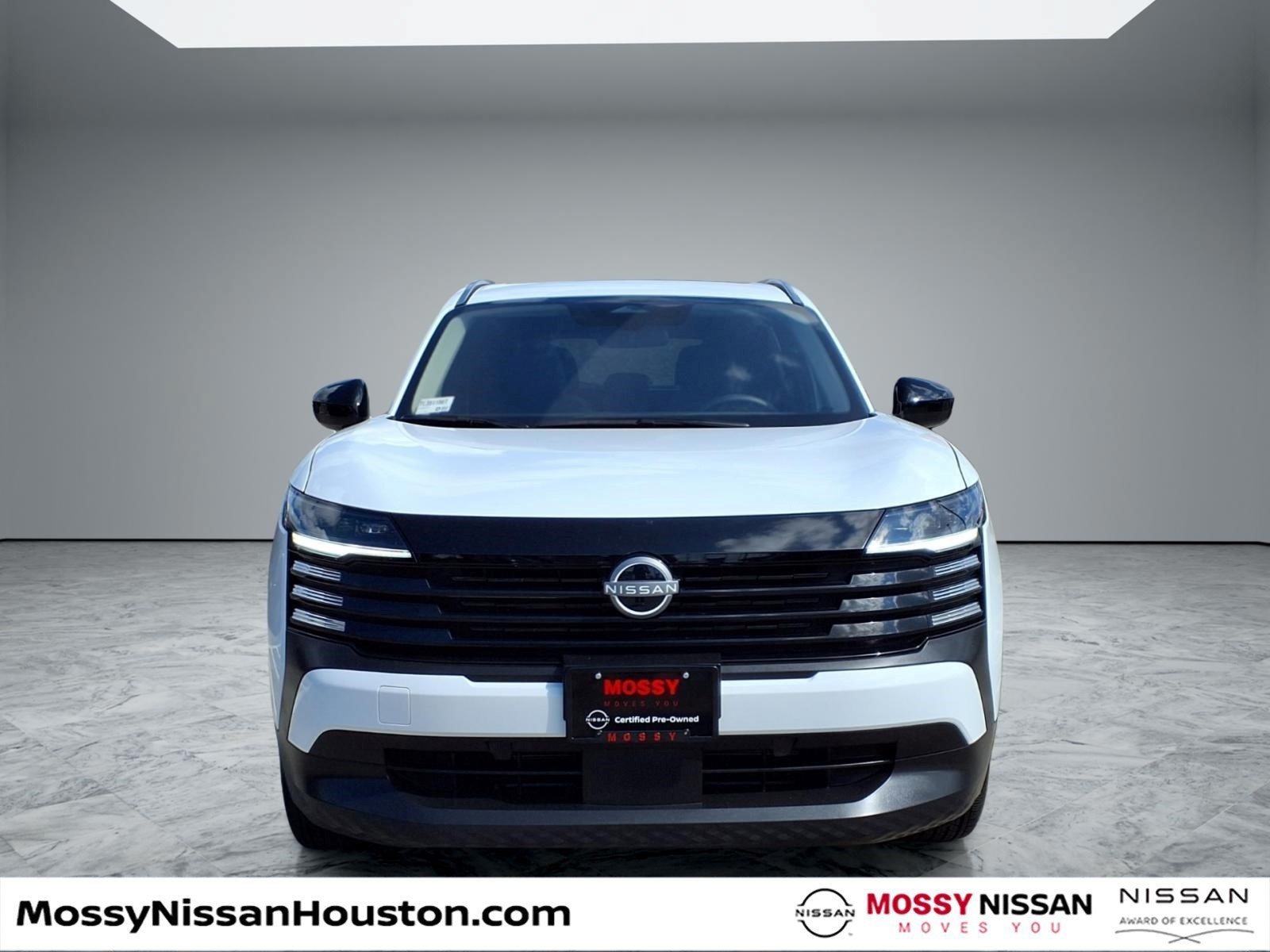 Certified 2026 Nissan Kicks SV w/ SV Premium Package FWD image 3